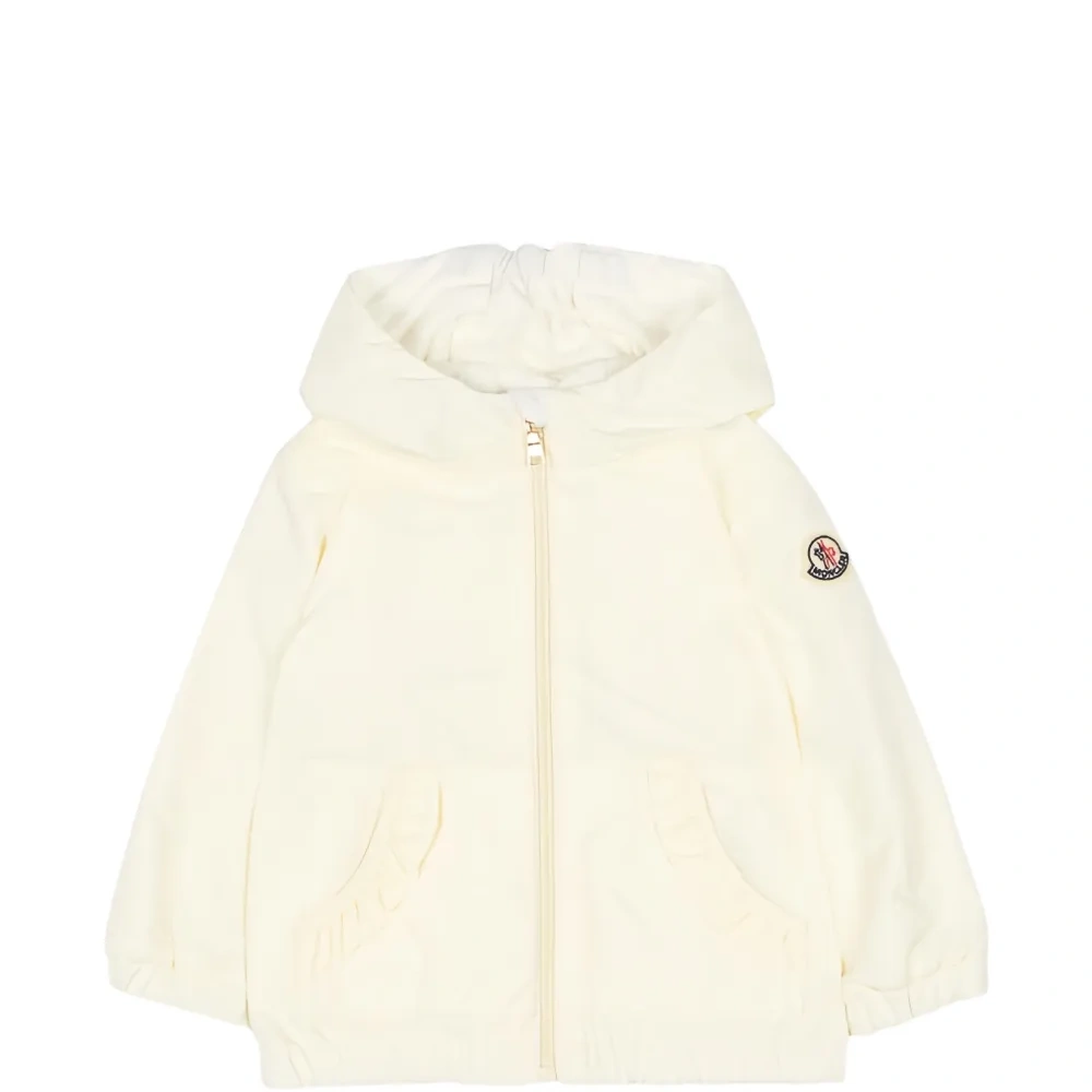 Куртка с оборками и капюшоном