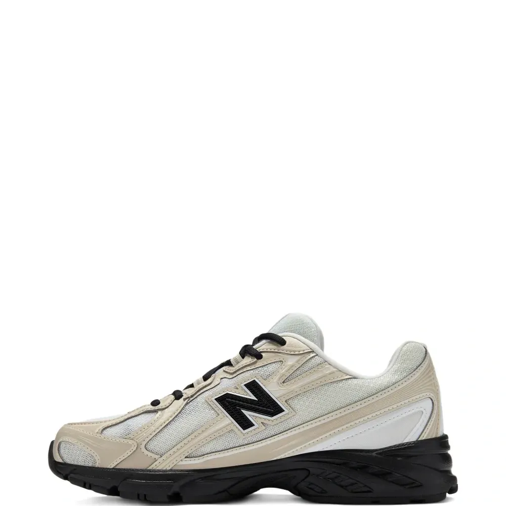 Кроссовки 740 с сетчатой накладкой