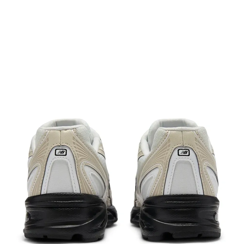 Кроссовки 740 с сетчатой накладкой