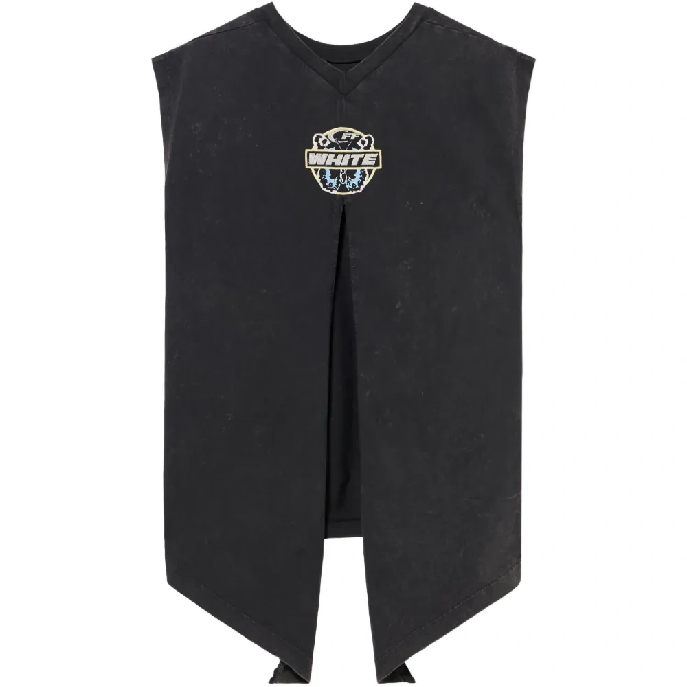 Топ с открытой спиной и нашивкой-бабочкой