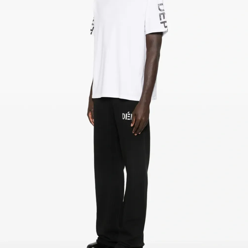 Футболка с короткими рукавами