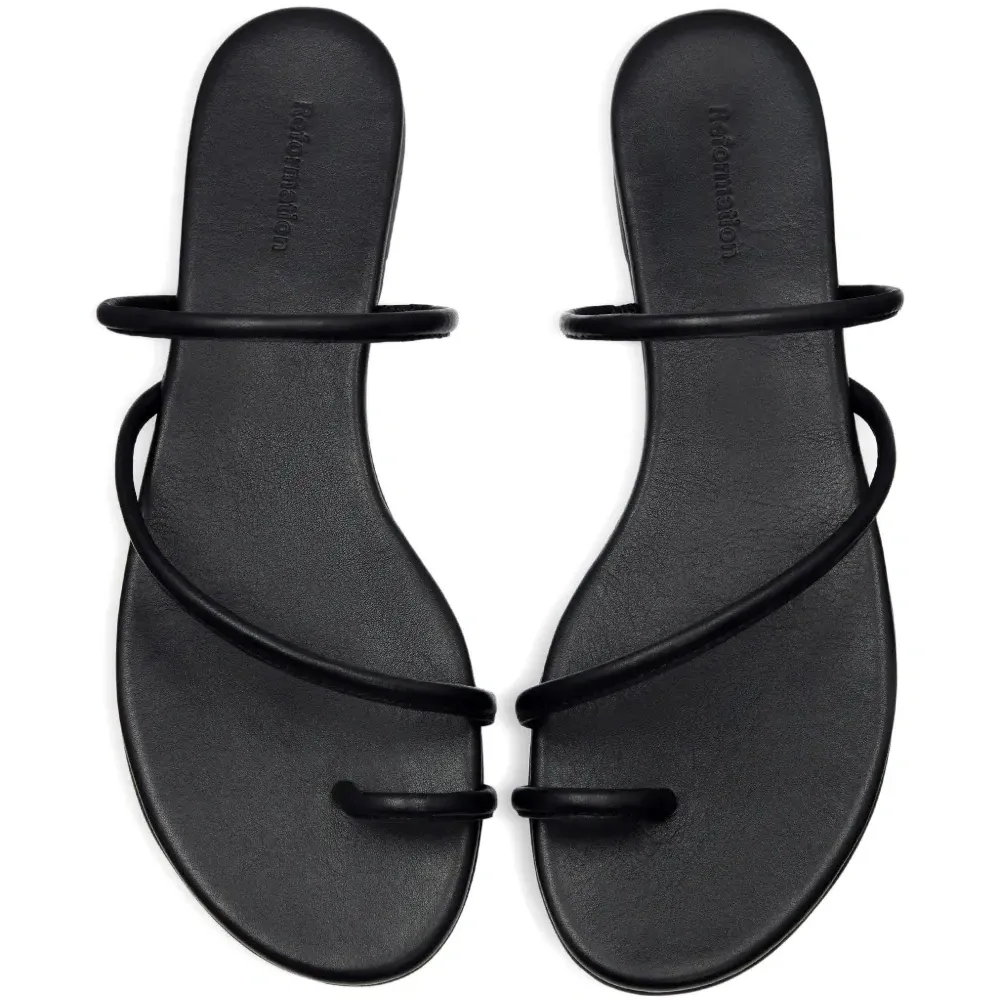 Босоножки с ремешками