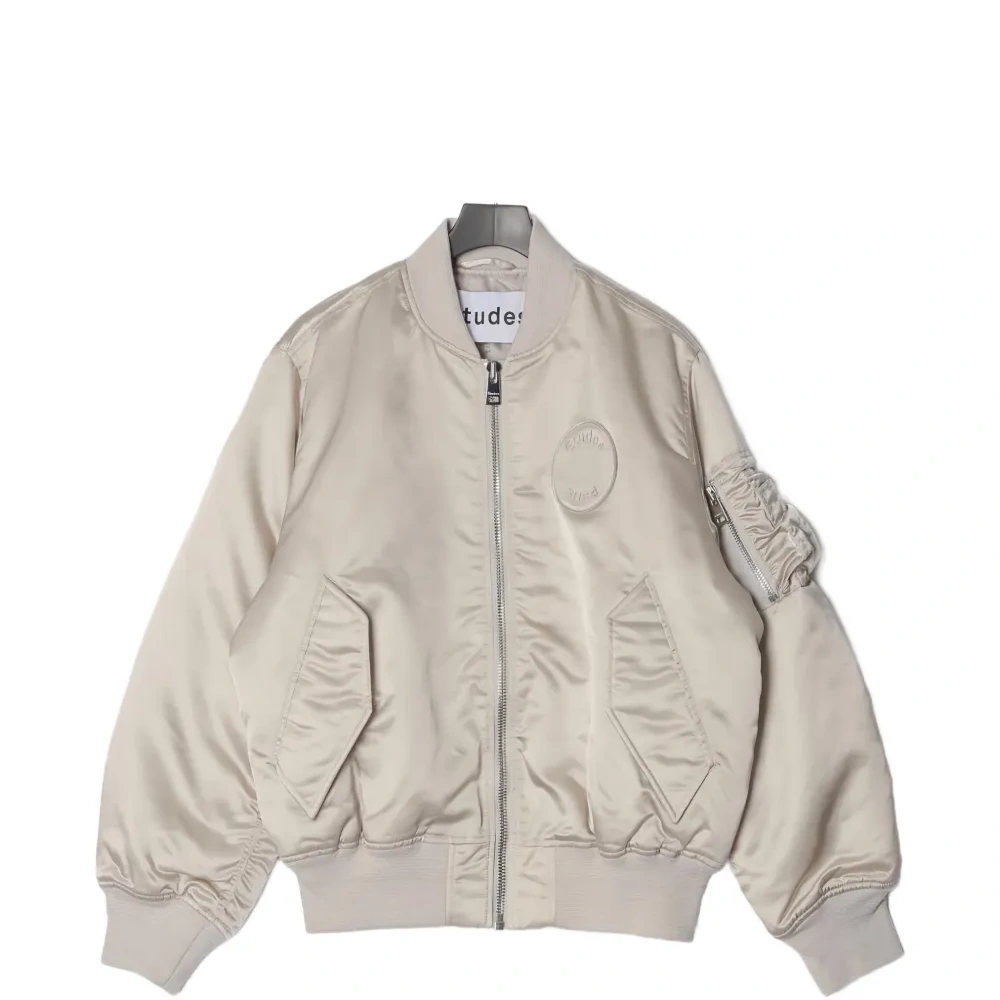 Бомбер на молнии