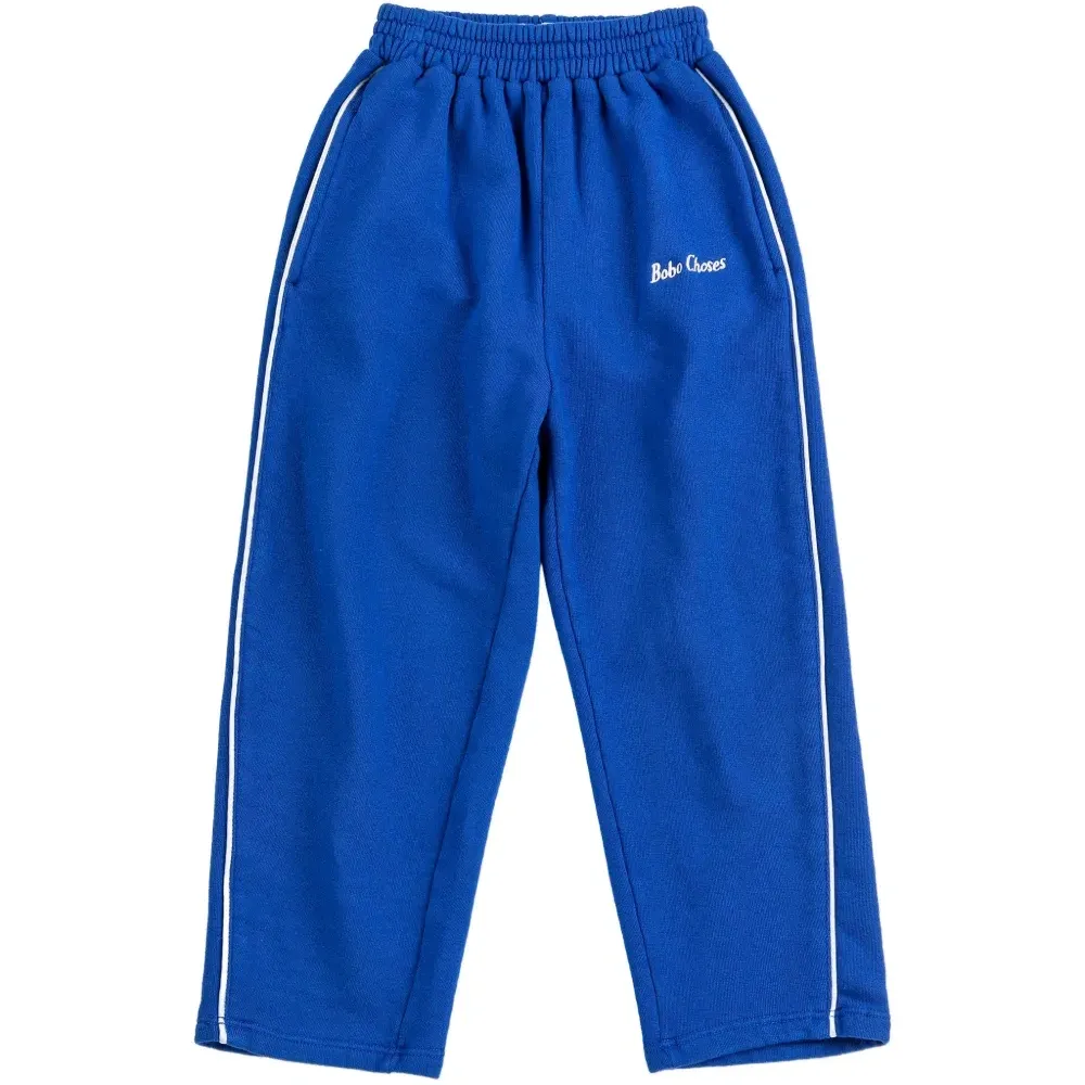 Брюки с лампасами