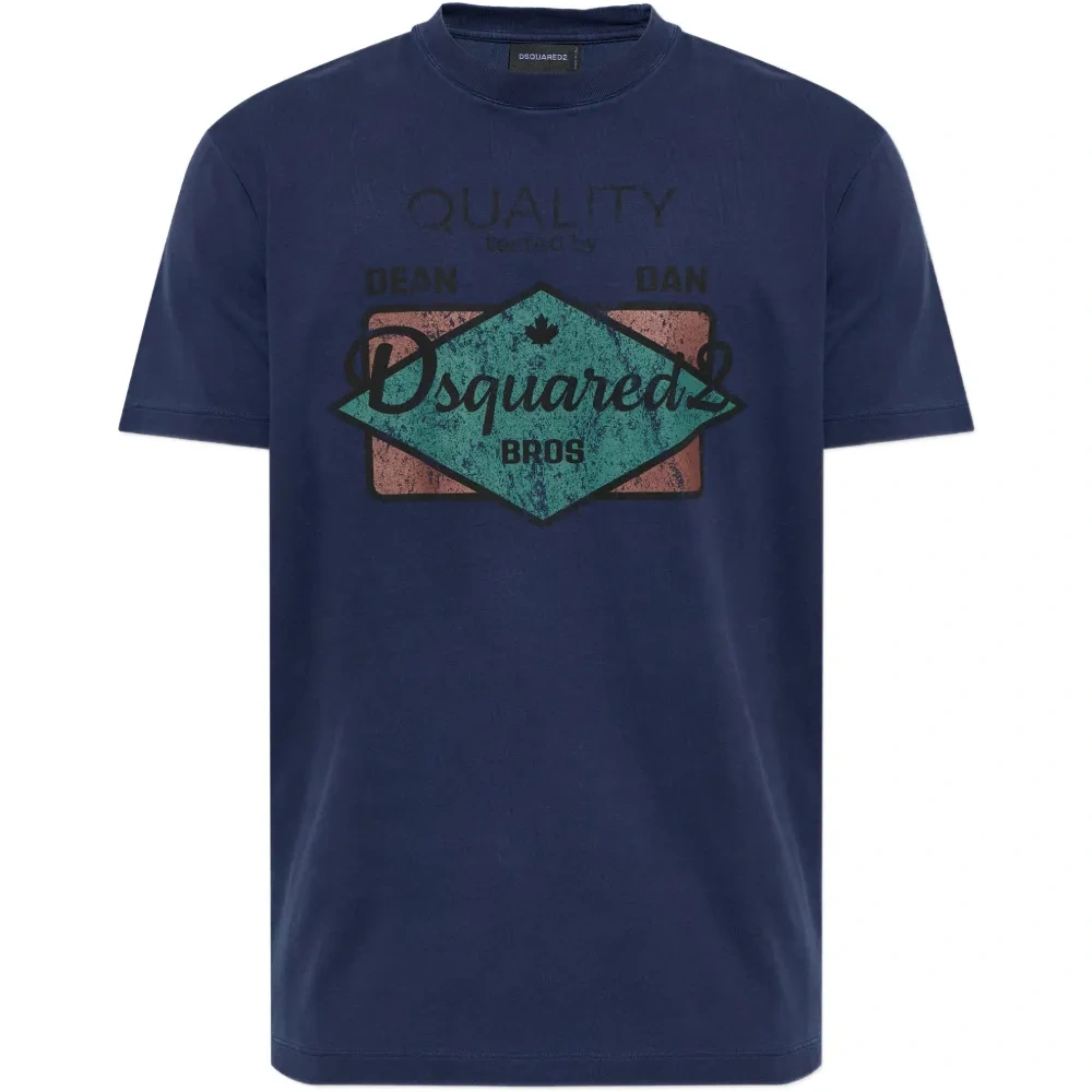 Футболка с принтом спереди Футболка с принтом спереди