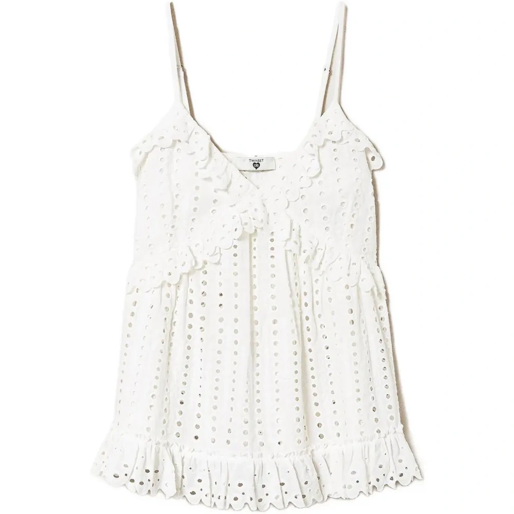 Топ с вышивкой англез Топ с вышивкой англез