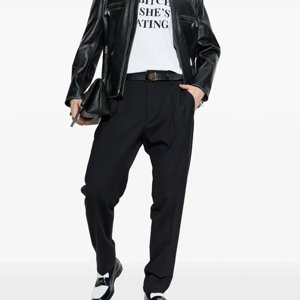 Футболка с принтом логотипа