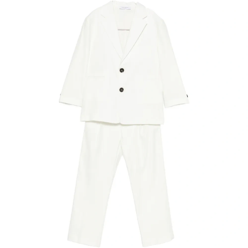 Костюмы с длинными рукавами