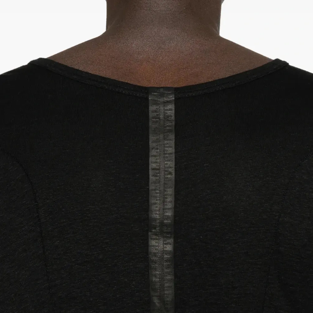 Футболка с длинными рукавами