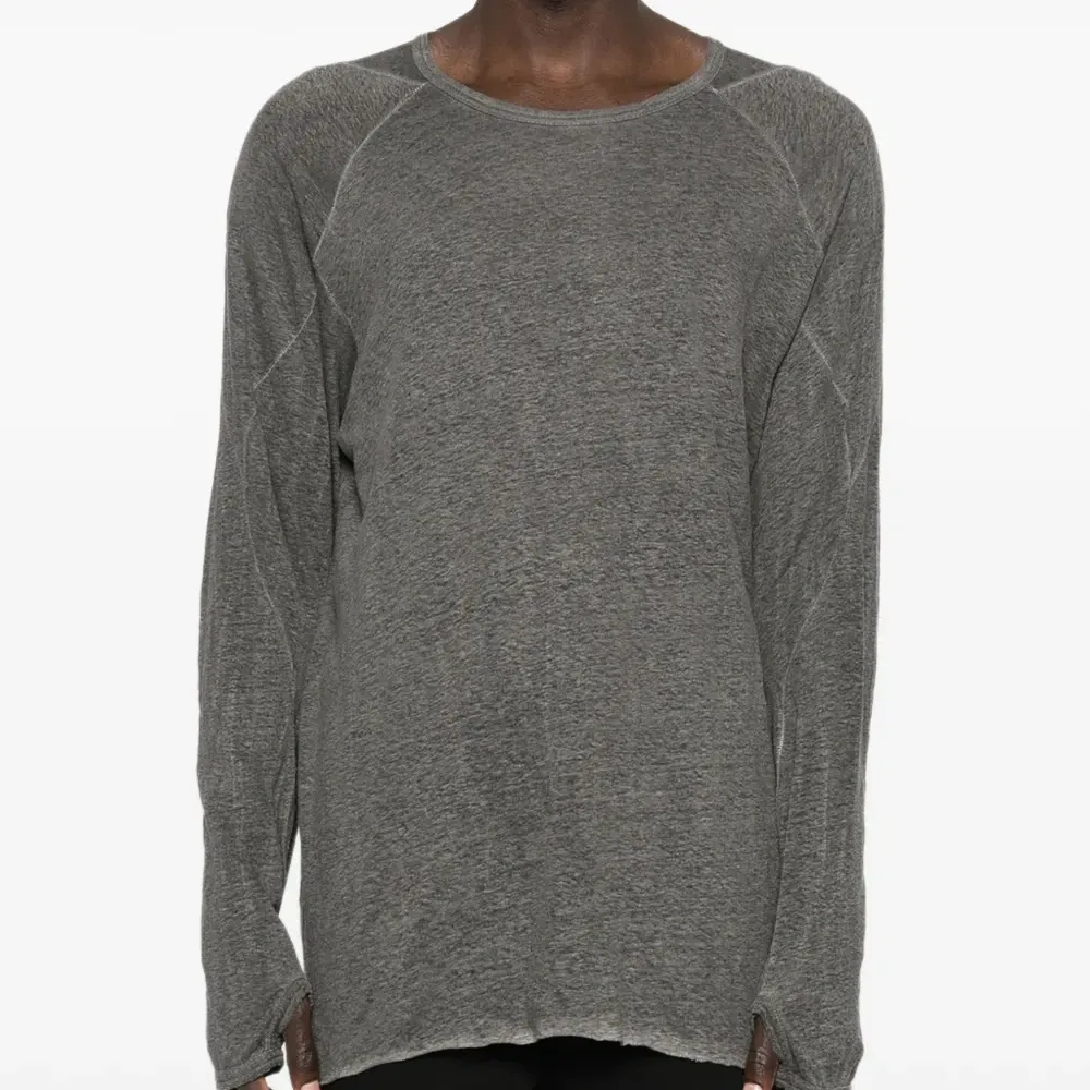 Футболка с длинными рукавами