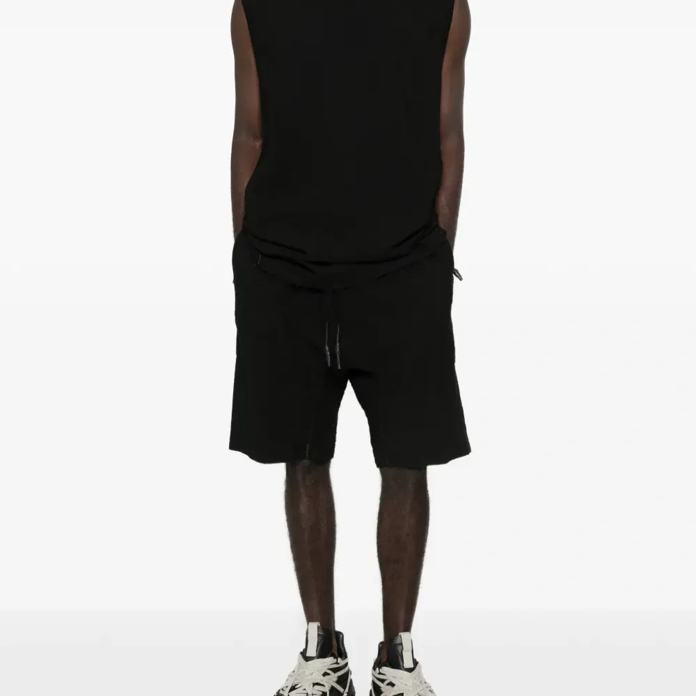 Топ с необработанным краем