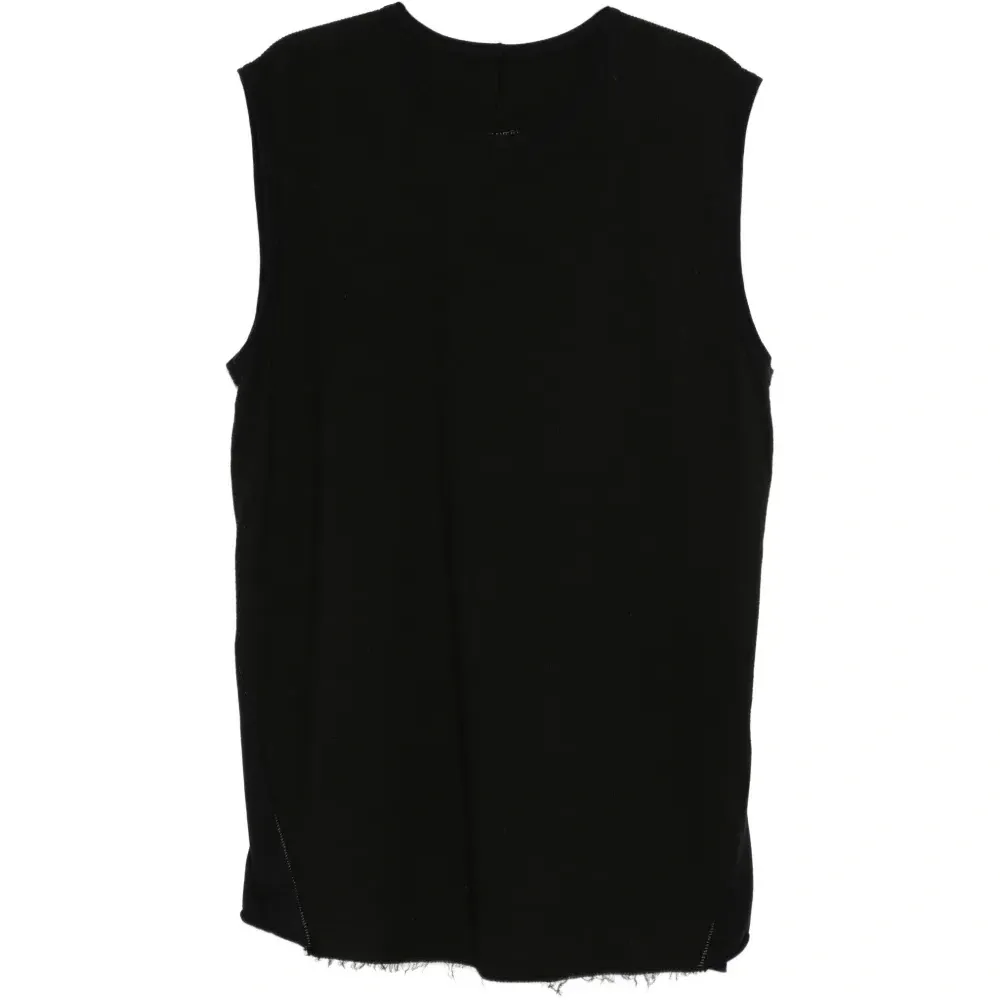 Топ с необработанным краем