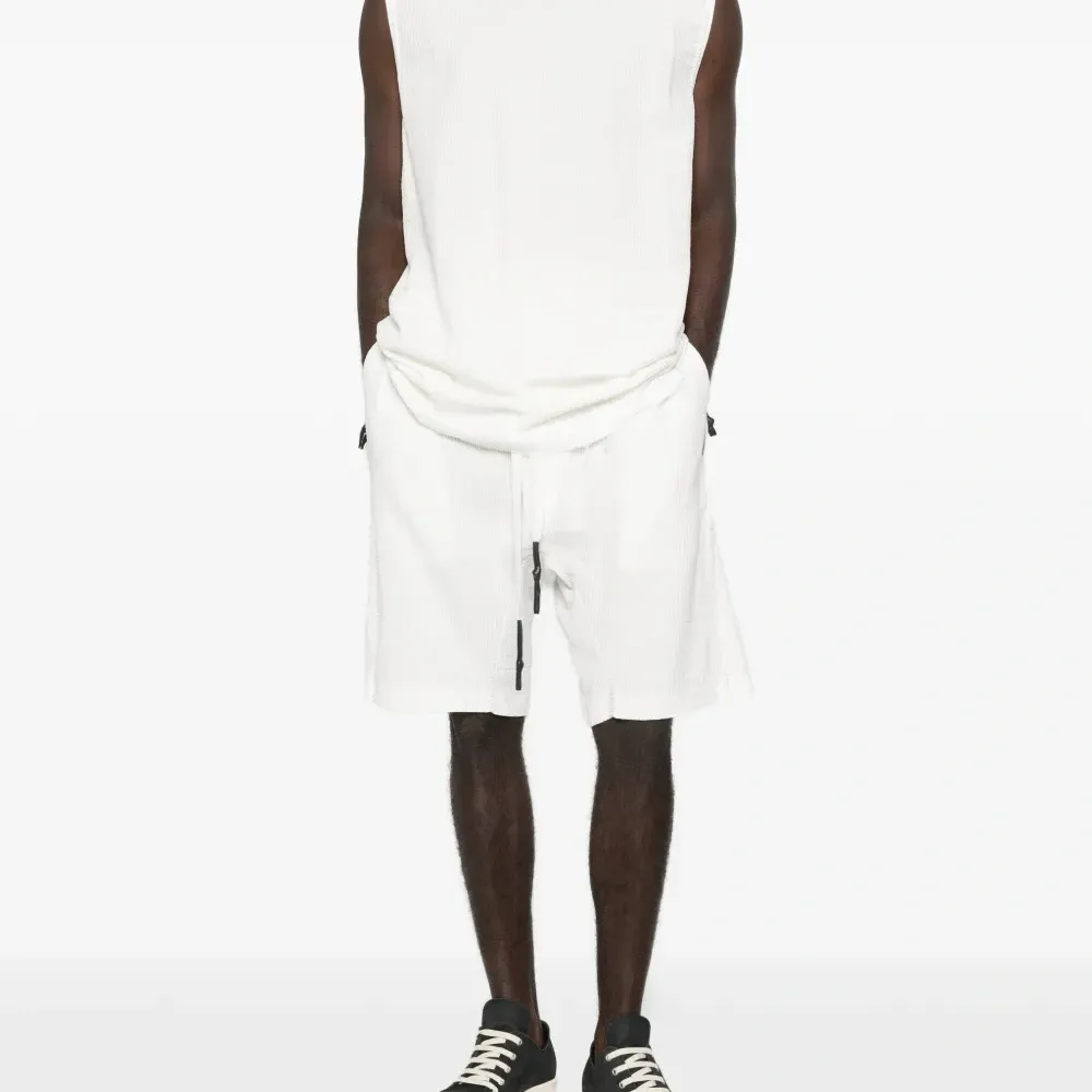 Топ с необработанным краем