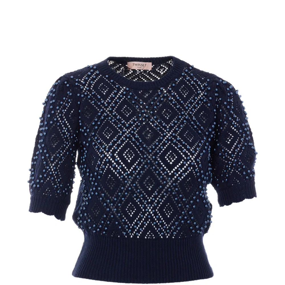 Трикотажная футболка с украшением из жемчуга Трикотажная футболка с украшением из жемчуга