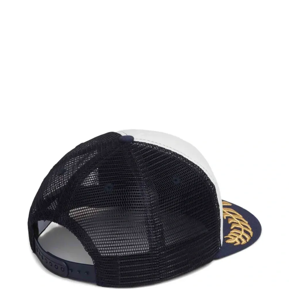 Бейсболка с вышивкой