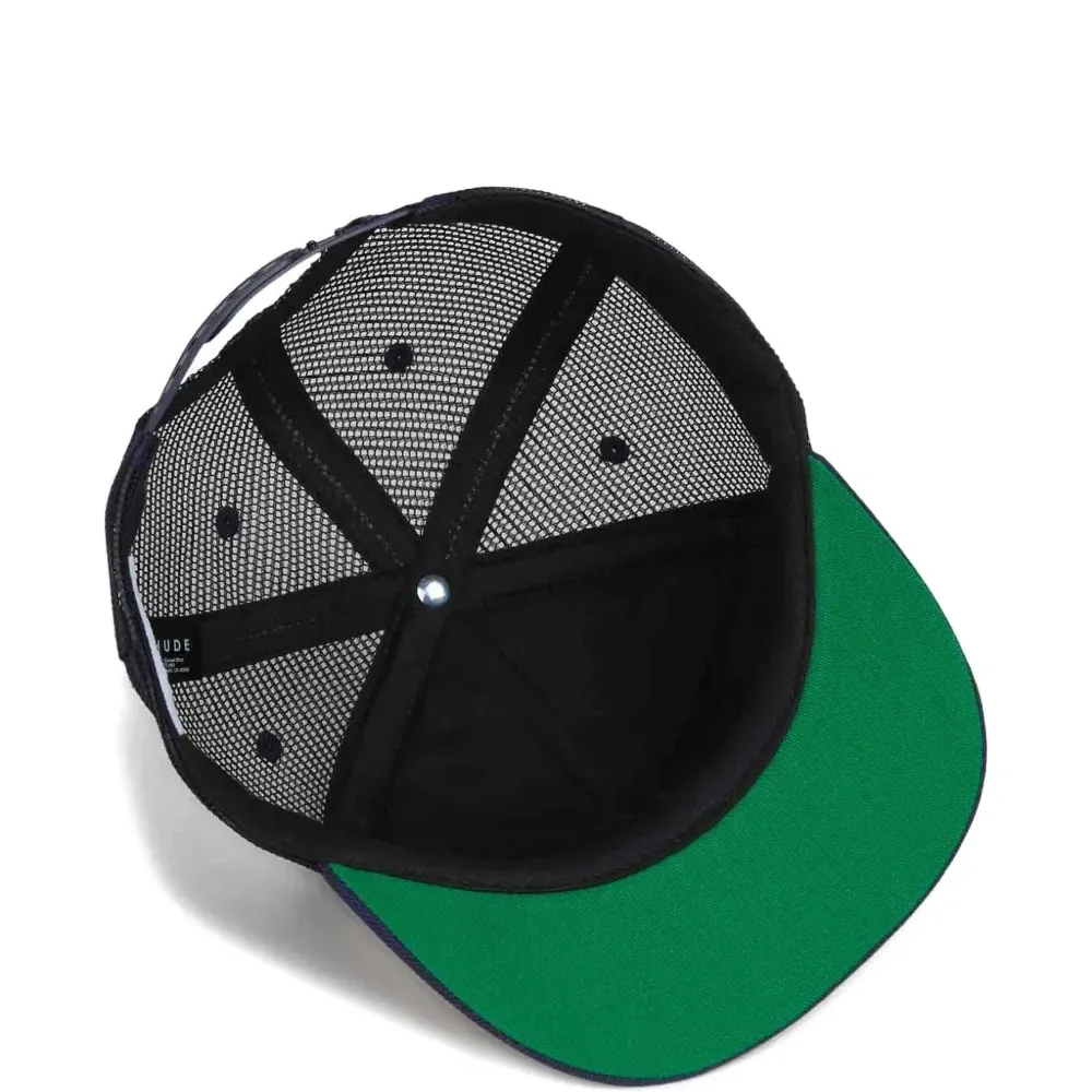 Бейсболка с вышивкой