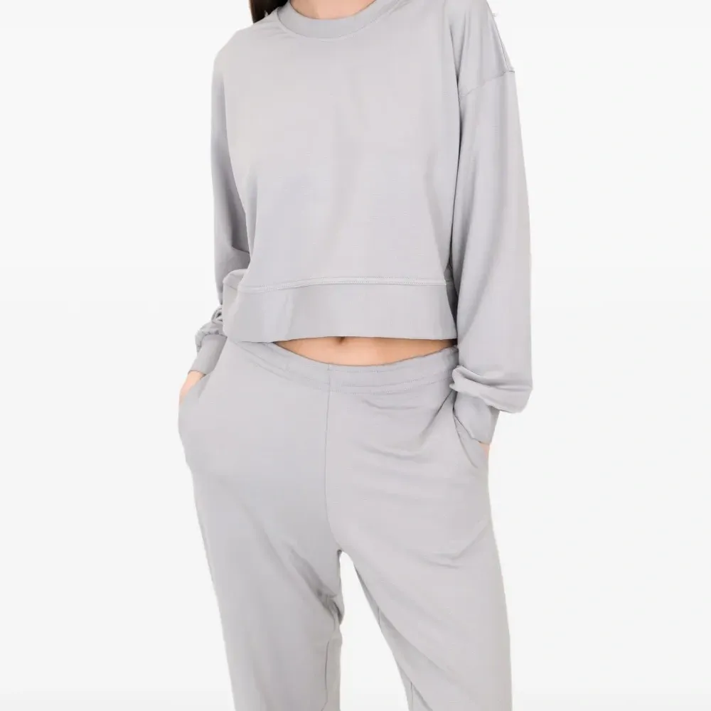 Спортивные брюки укороченного кроя