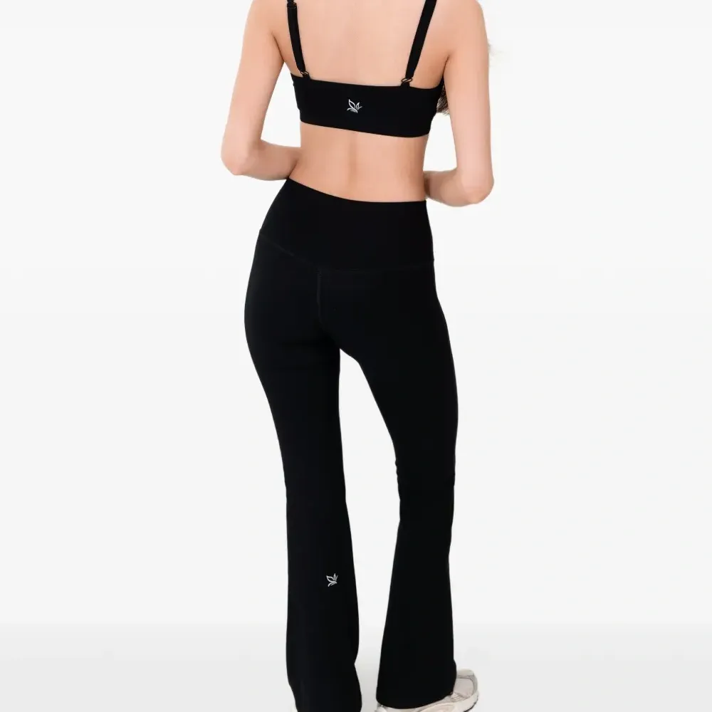 Брюки-клёш с высокой талией