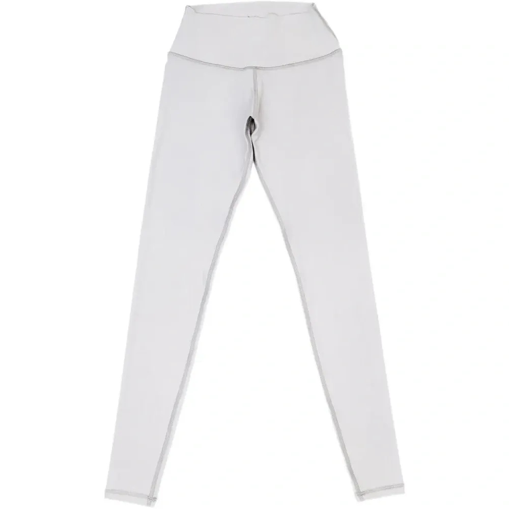 Леггинсы с тональной строчкой