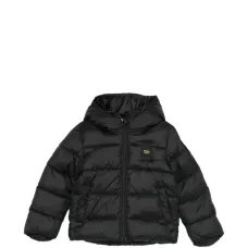 Утеплённая куртка с капюшоном Утеплённая куртка с капюшоном