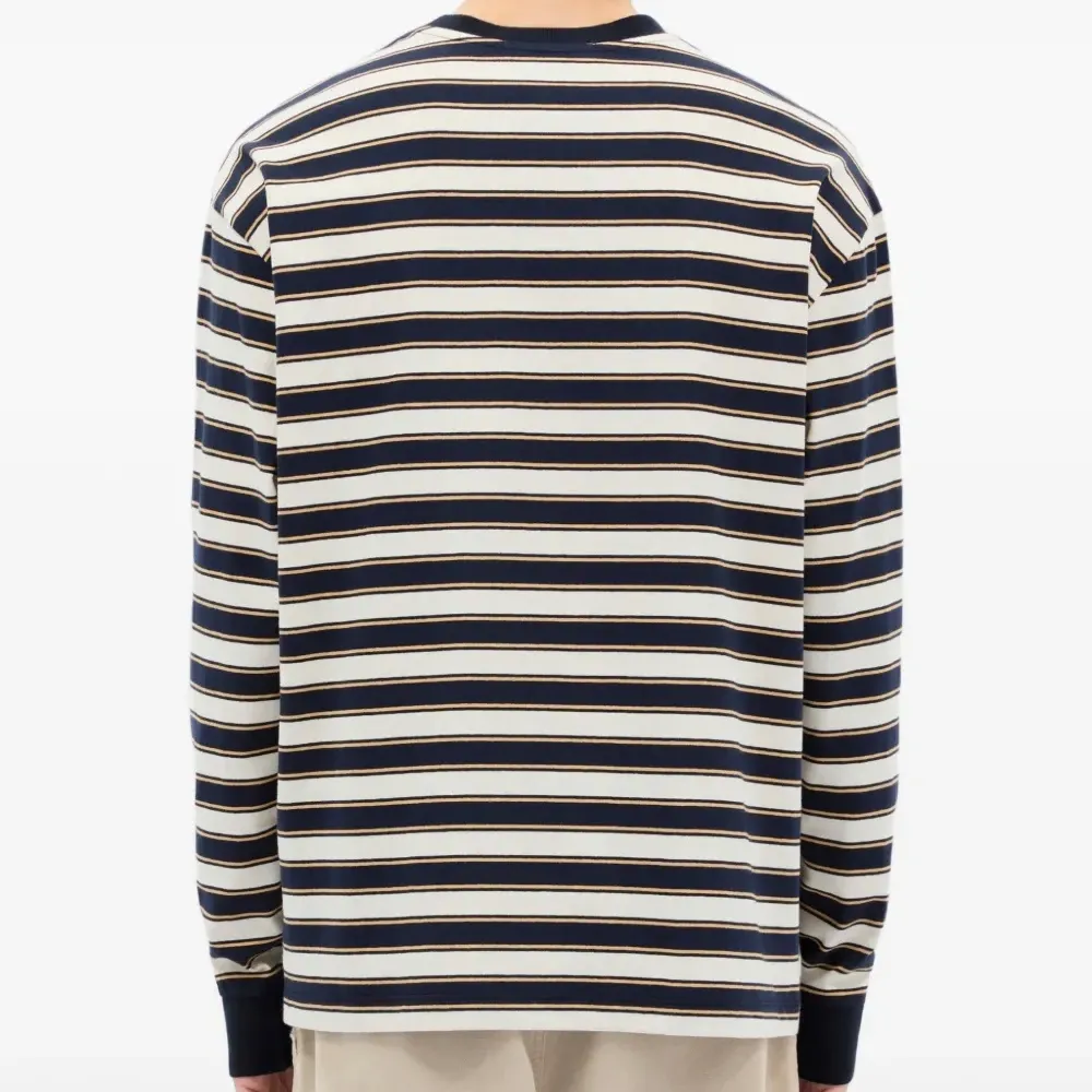 Футболка в полоску с карманом