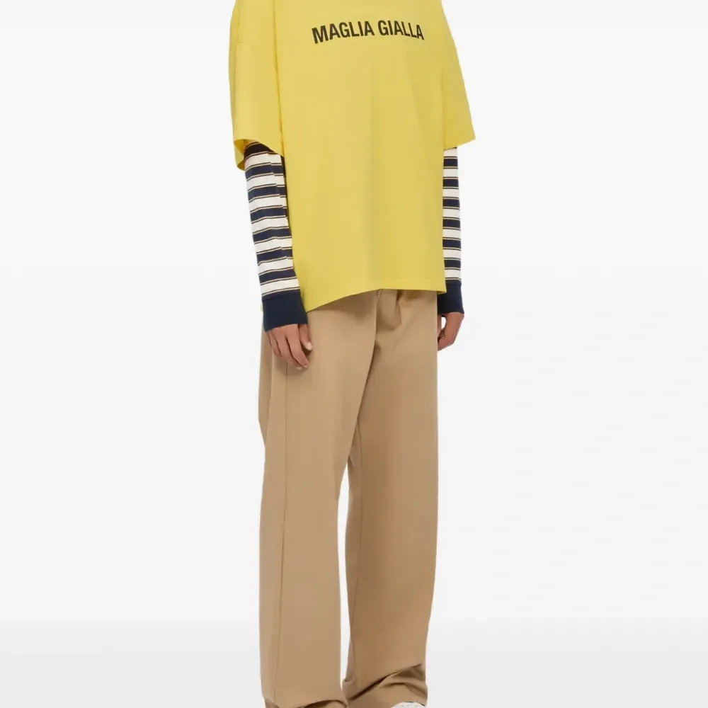 Футболка с буквенным принтом