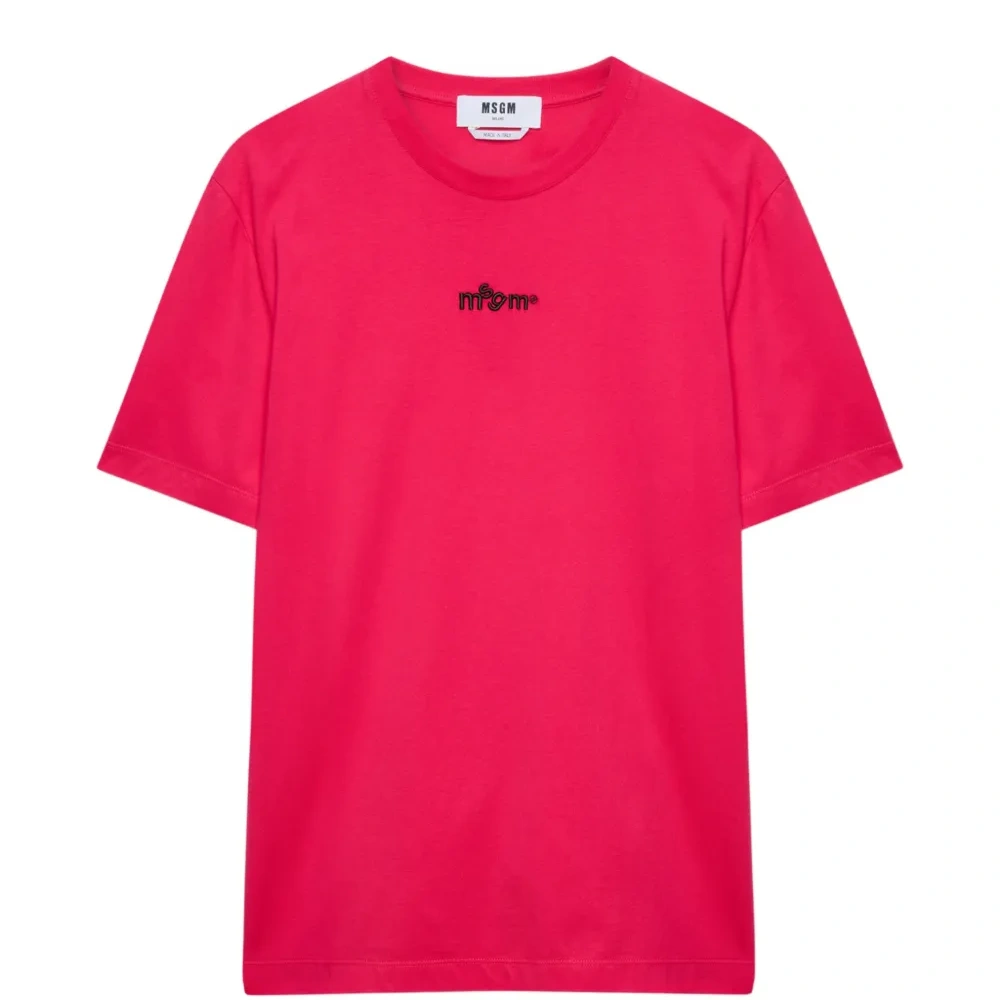 Футболка с вышитым логотипом