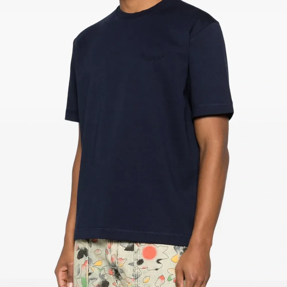 Футболка с короткими рукавами