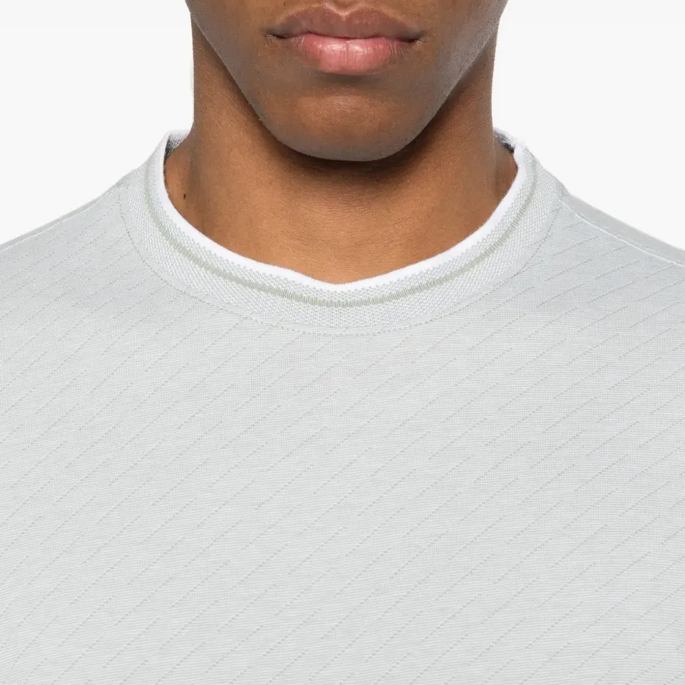 Фактурная футболка