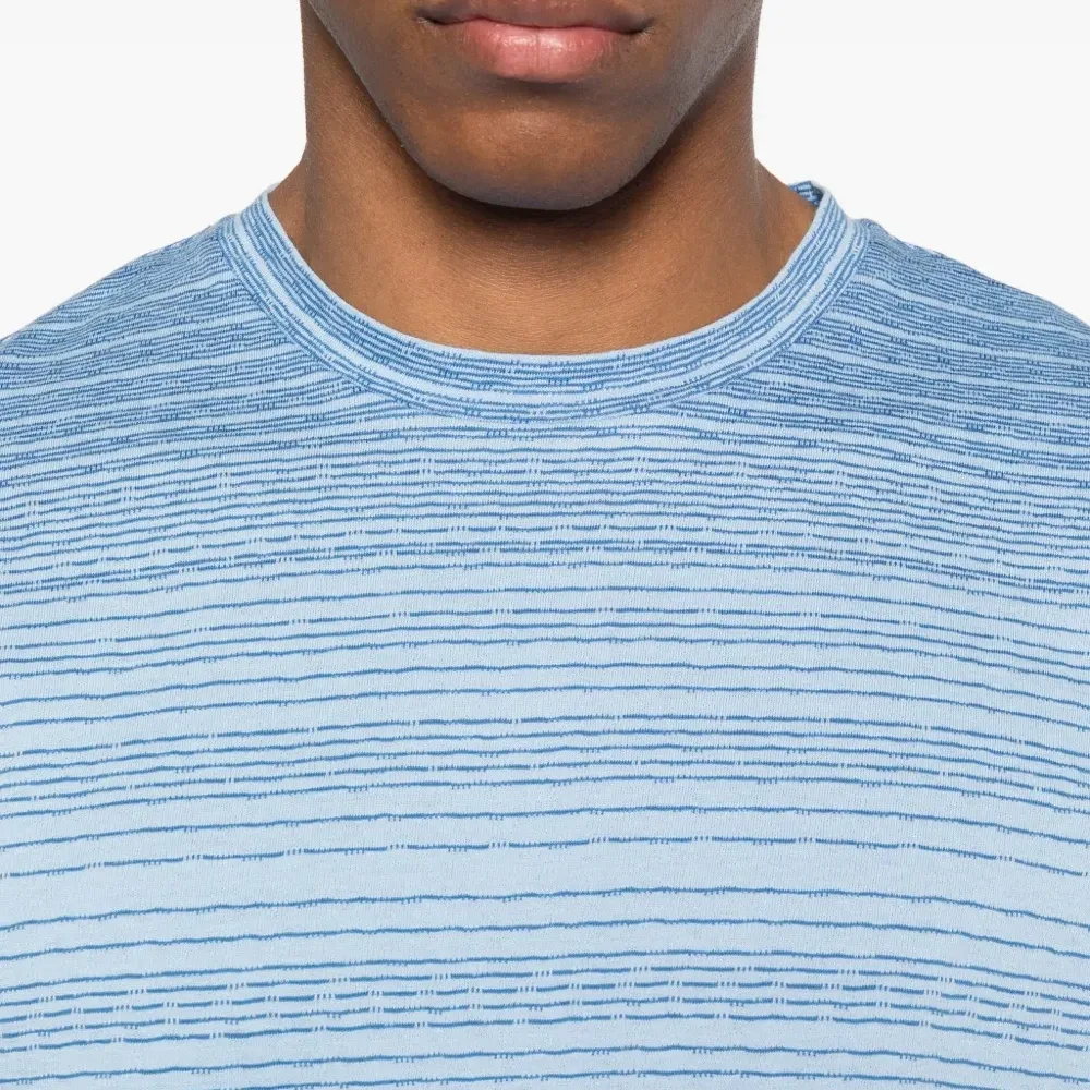 Футболка в полоску