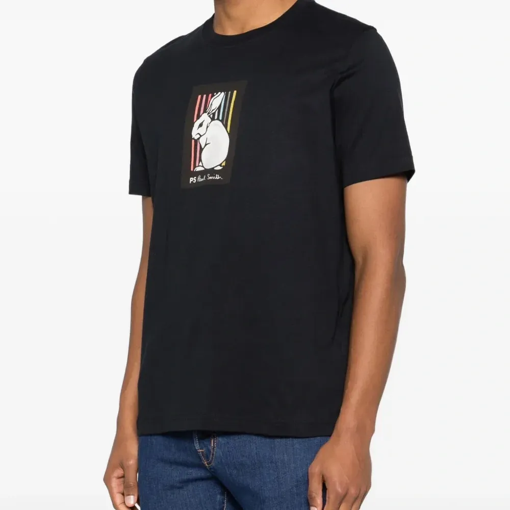 Футболка с принтом кролика