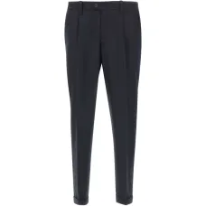 Брюки с плиссированными деталями