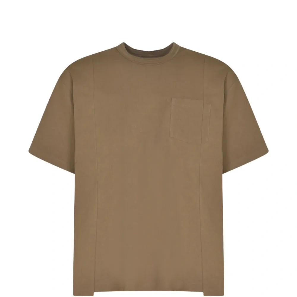 Футболка с панелями и карманом