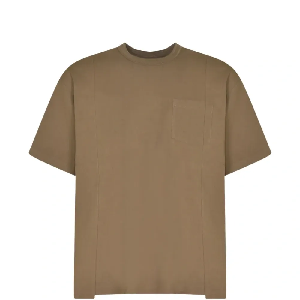 Футболка с панелями и карманом