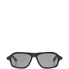 Солнцезащитные очки с квадратной оправой