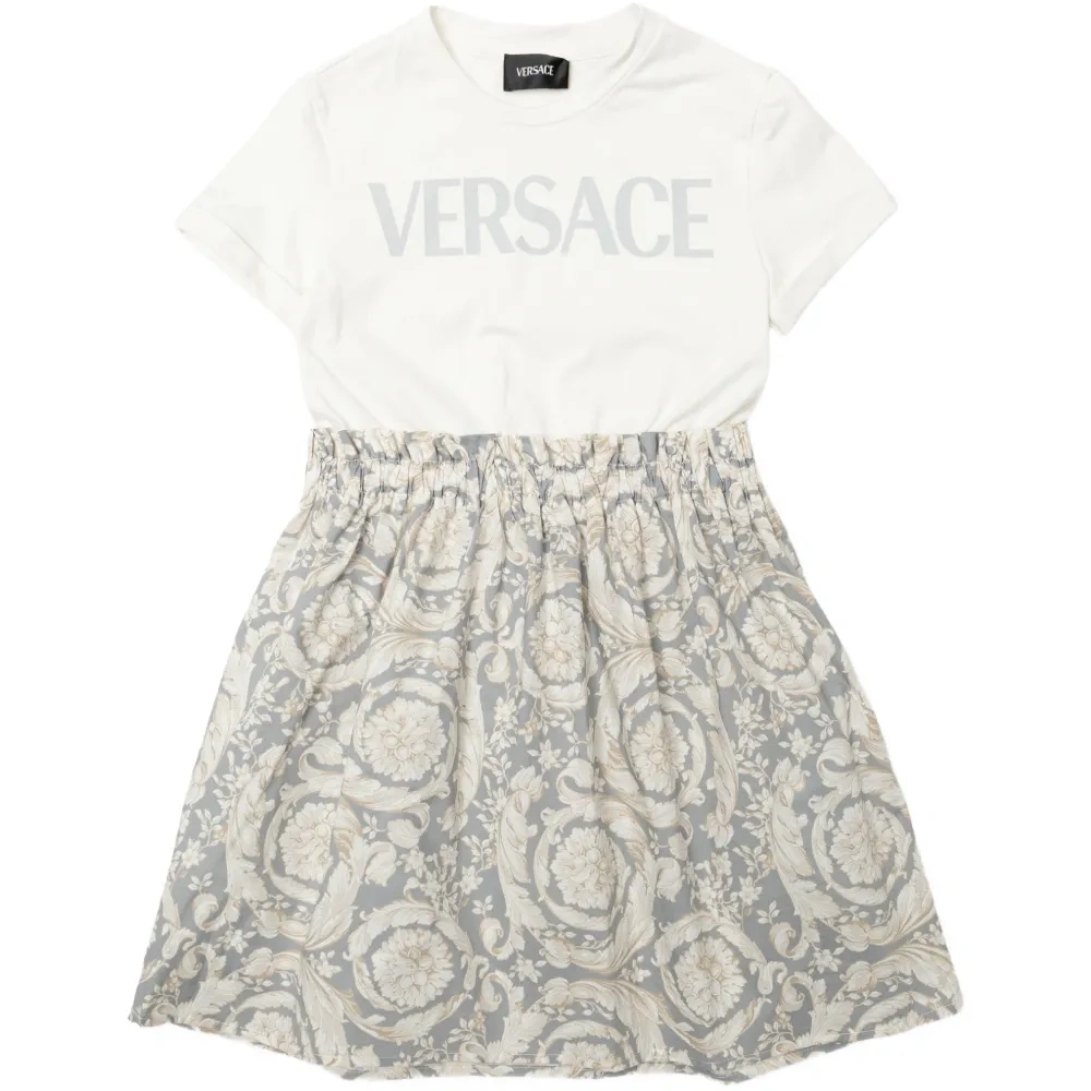 Футболочное платье с цветочным принтом