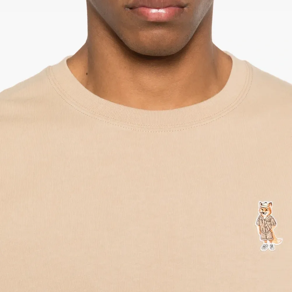 Футболка с лисой в одежде