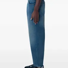 Джинсы с широкими штанинами и пятью карманами