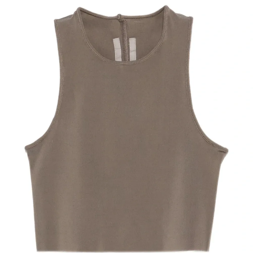 Укороченный топ