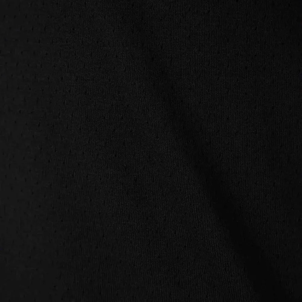 Футболка с круглым вырезом