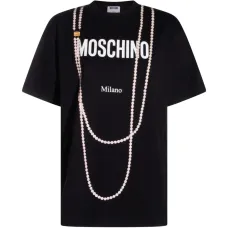 Футболка с логотипом