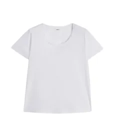 Футболка с круглым вырезом