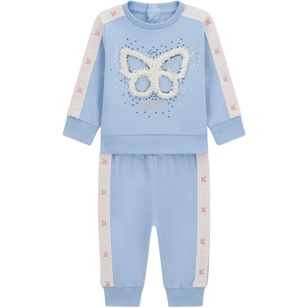 Детский спортивный костюм с аппликацией в виде бабочки