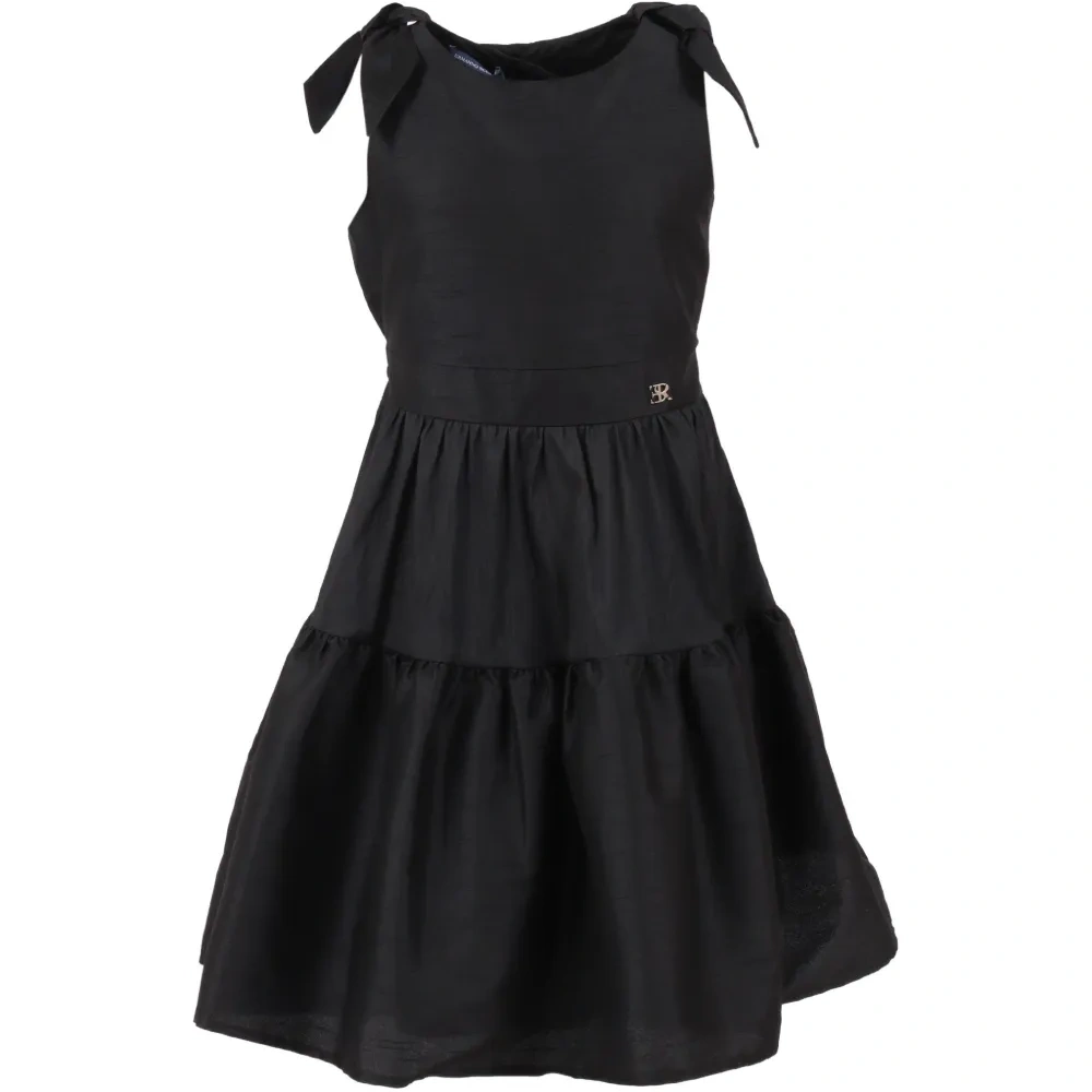 Платье без рукавов с бантом