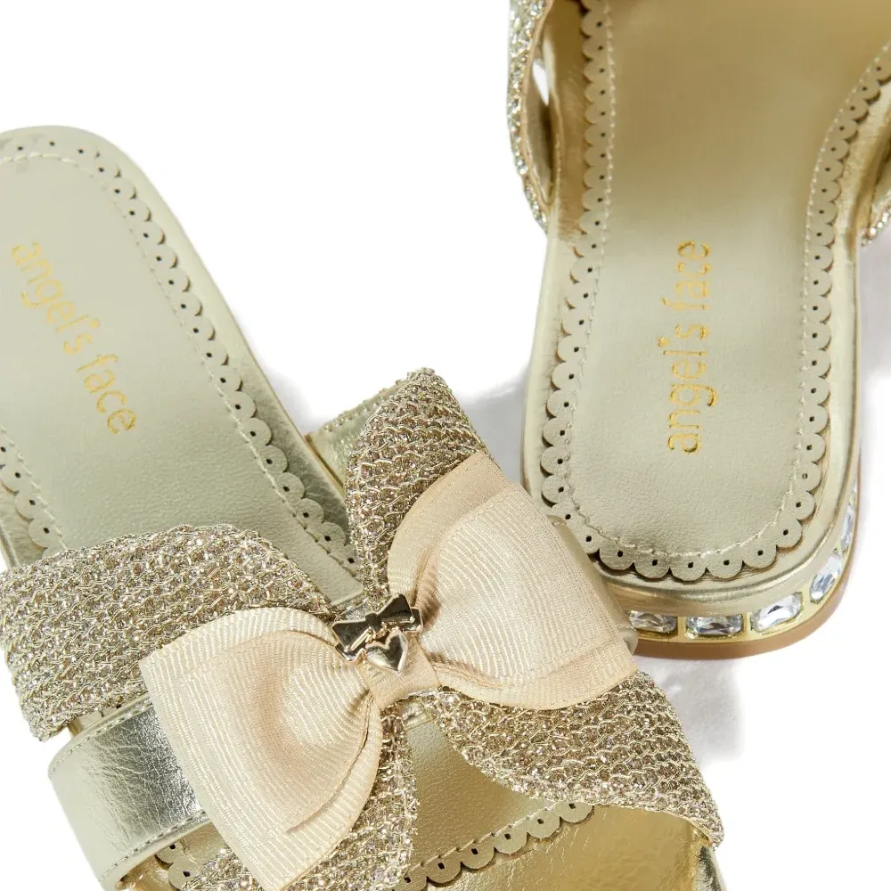 Босоножки Angelica с бантом