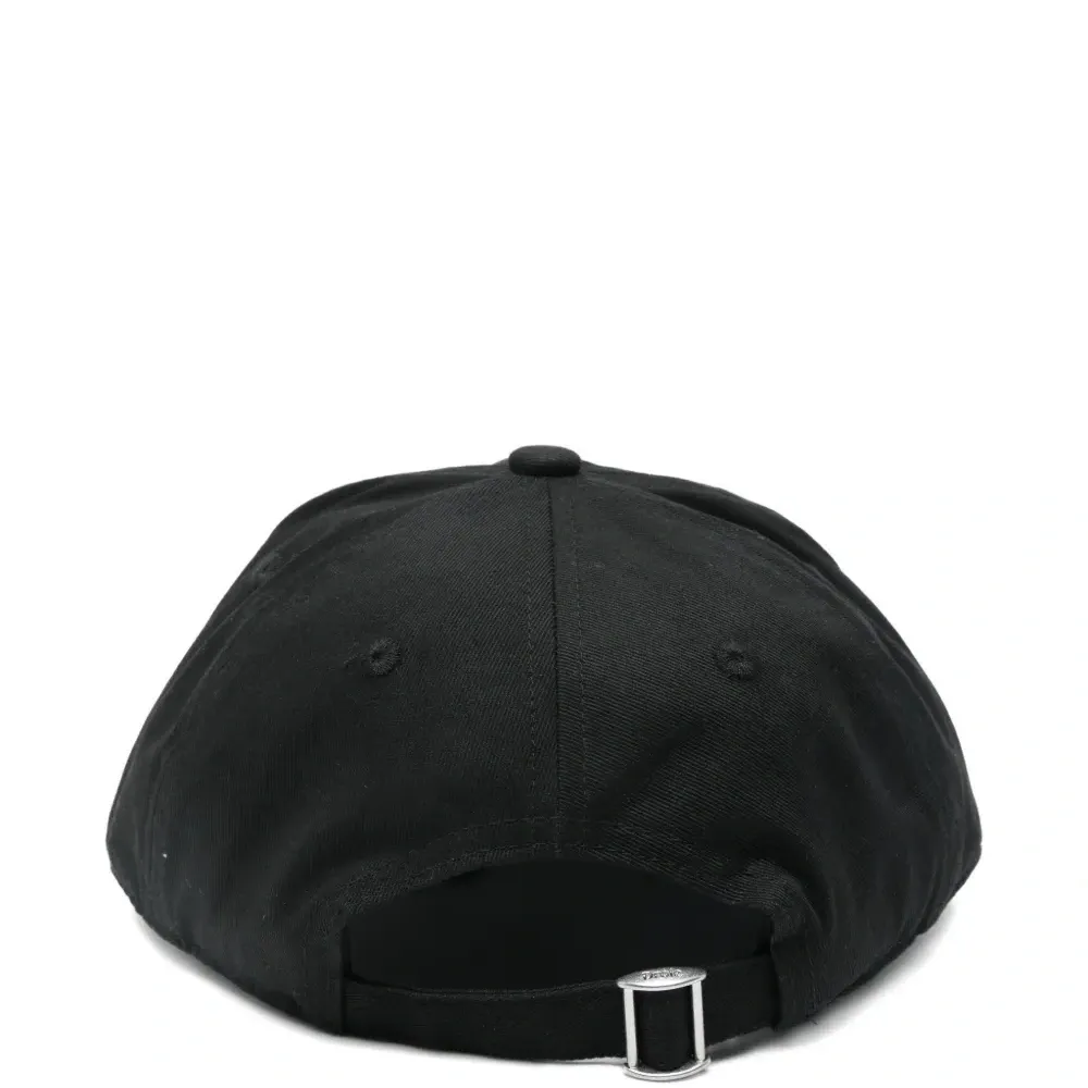 Бейсболка с лозунгом