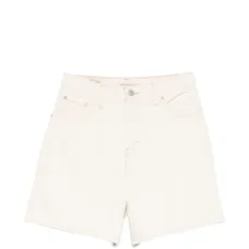 Джинсовые шорты