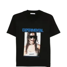 Футболка с графичным принтом