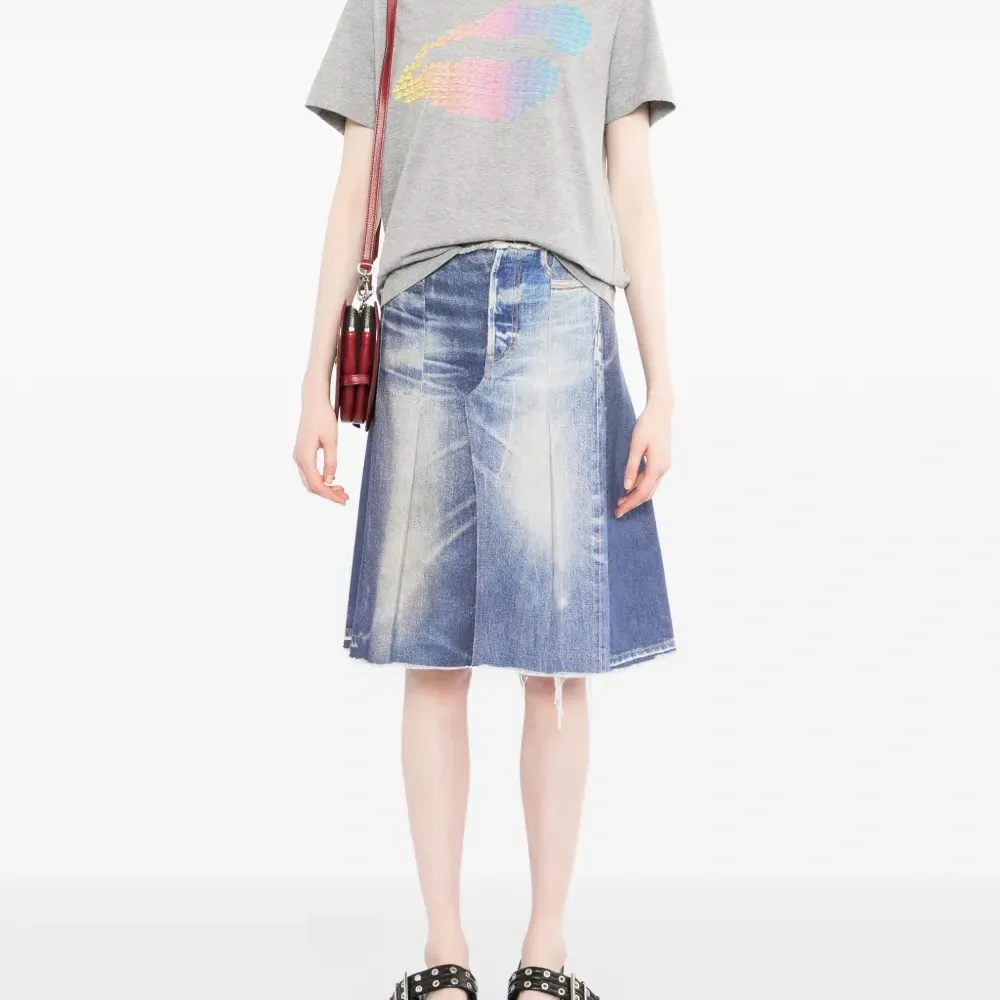 Футболка с принтом