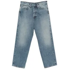 Джинсы с карманами